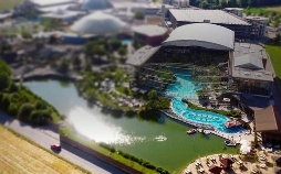 140.000 Quadratmeter Wellness - Die größte Therme der Welt