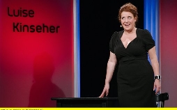 Luise Kinseher - Live auf der Bühne