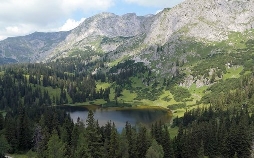 Land der Berge