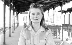 Elfriede Jelinek - Die Sprache von der Leine lassen