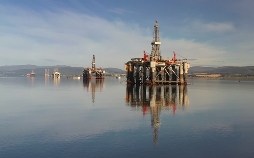 Öl. Macht. Geschichte