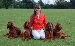 Die Super-Hunde-Nanny - Lehrerin für schwierige Felle