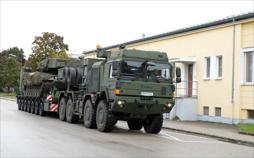 Gigant auf Rädern - Der Panzer-Transporter