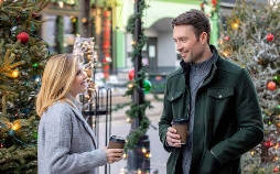 Angel Falls: A Novel Holiday