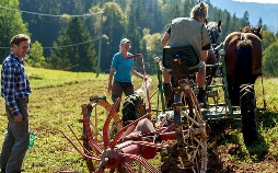Hofgeschichten - Ackern zwischen Alpen und Ostsee