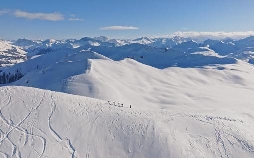 Winterwunderland Schweiz per Bahn