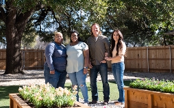 Fixer Upper: Welcome Home