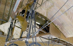 Mit fliegender Kiste über den Kanal: Louis Blériot