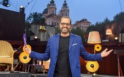 Kabarett unter Sternen: Tafelrunde Open Air
