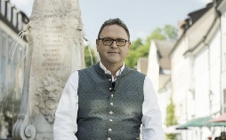 Mit Blasmusik durch Bayern