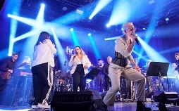 Stefanie Heinzmann und hr-Bigband: Pop goes Big!