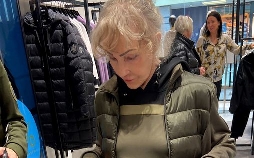 Shopping Queen