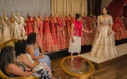 Bollywed - Farbenrausch & Hochzeitsglück