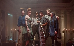 Sechse kommen durch die ganze Welt