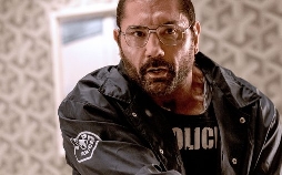 Stuber: 5 Sterne undercover