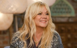 Julia Leischik sucht: Bitte melde dich