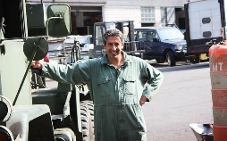 Steel Buddies - Stahlharte Geschäfte