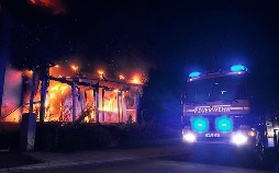 1000 Grad - Feuerwehr hautnah | TV-Programm von hr