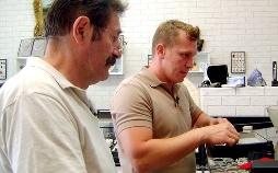 Der Trödeltrupp - Das Geld liegt im Keller