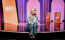 Neo Social Club mit Laura Larsson