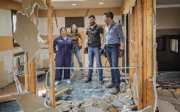 Celebrity DIY - Stars packen an