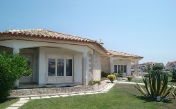 Traumhäuser: Ein Haus mit Garten