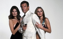 James Bond 007 - Der Mann mit dem goldenen Colt