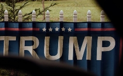 Die Akte Trump - Präsident im Schatten des Kreml