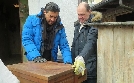 Der Trödeltrupp - Das Geld liegt im Keller | TV-Programm von RTLZWEI