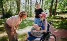 Und wer fragt nach mir? - Pflegende Angehörige am Rande der Erschöpfung | TV-Programm von tagesschau24