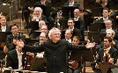 Sir Simon Rattle dirigiert 