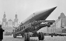 Das Atomzeitalter – Höllenfeuer und Hoffnung | TV-Programm von phoenix