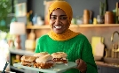 Nadiya's Cook Once Eat Twice - Einmal Kochen, doppelt genießen | TV-Programm von sixx