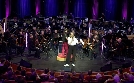 Hazel Brugger - Mein Mixtape mit dem WDR Funkhausorchester | TV-Programm von WDR