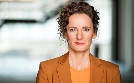 Bericht vom 1. Mai - Arbeit sichern in unsicheren Zeiten | TV-Programm von Das Erste