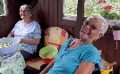 Von Hecke zu Hecke - Bunte Beetgeschichten | TV-Programm von RTLZWEI
