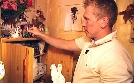Der Trödeltrupp - Das Geld liegt im Keller | TV-Programm von RTLZWEI