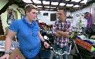 Der Trödeltrupp - Das Geld liegt im Keller | TV-Programm von RTLZWEI