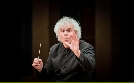 Simon Rattle dirigiert Mahlers Zweite in der Elbphilharmonie | TV-Programm von 3sat