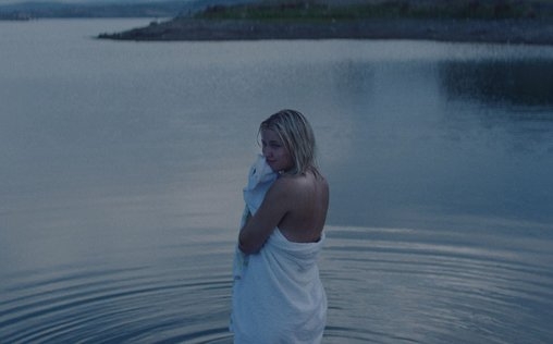 So long, Marianne - Eine Leonard Cohen-Serie 
 Die Sterne tanzen für mich