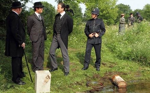Murdoch Mysteries 
 Pakt mit dem Teufel