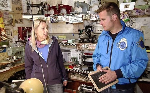 Der Trödeltrupp - Das Geld liegt im Keller 
 Andi bei Gudrun und Wolfgang