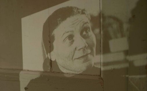 Swetlana Stalin - Ein Leben im Schatten des Vaters 
 