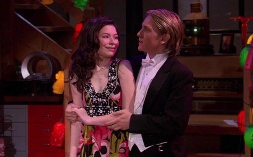 iCarly 
 Ein Schotte kommt selten allein