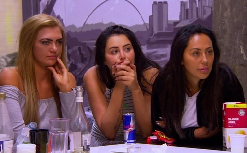 Geordie Shore 
 Große Entscheidungen