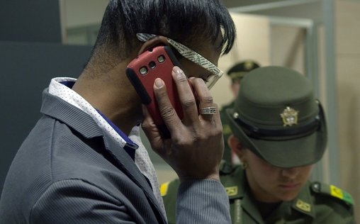 Drehkreuz des Drogenschmuggels - Flughafen Kolumbien 
 Flughafen Kolumbien