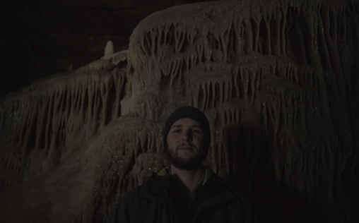 Geheime Welten - Reise in die Tiefe 
 Im Schutz der Dunkelheit