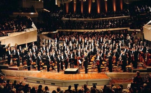 Daniil Trifonov spielt das 3. Klavierkonzert von Rachmaninow 
 Das Klavierfinale beim ARD-Musikwettbewerb 2022