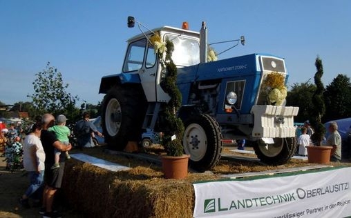 DDR mobil 
 Trecker, Laster und Multicar