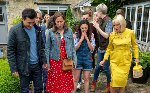 Agatha Raisin 
 Und das tödliche Kirchenfest Teil 2